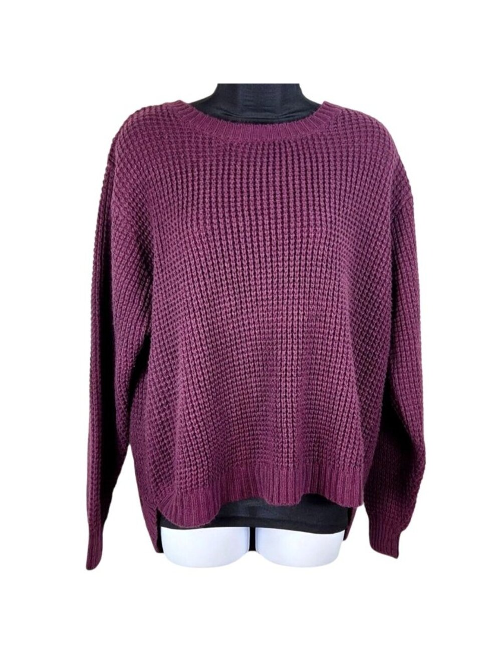Zenana Burgundy Knit Sweater L Acrylic Long Sleeve Relaxed Fit Crew Neck Made In